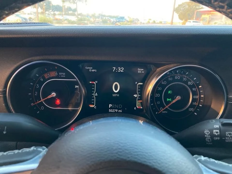 2021 Jeep JL Wrangler - Image 5 of 5