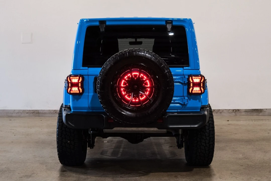 2021 Jeep JL Wrangler - Image 10 of 12