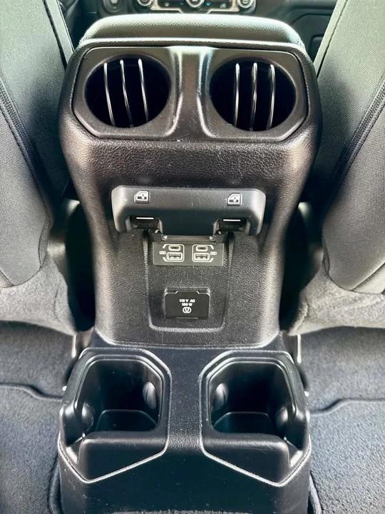2021 Jeep JL Wrangler - Image 20 of 20