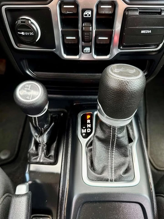 2021 Jeep JL Wrangler - Image 18 of 20