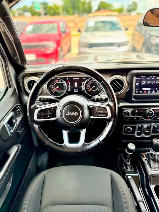 2021 Jeep JL Wrangler - Image 14 of 20