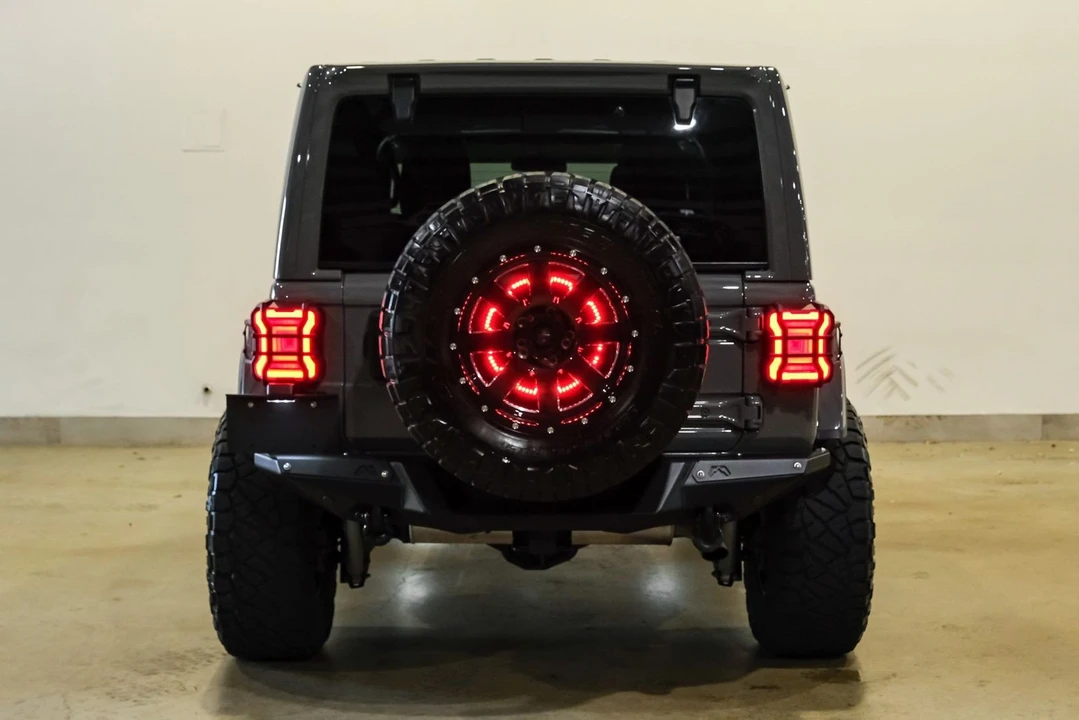 2021 Jeep JL Wrangler - Image 10 of 12