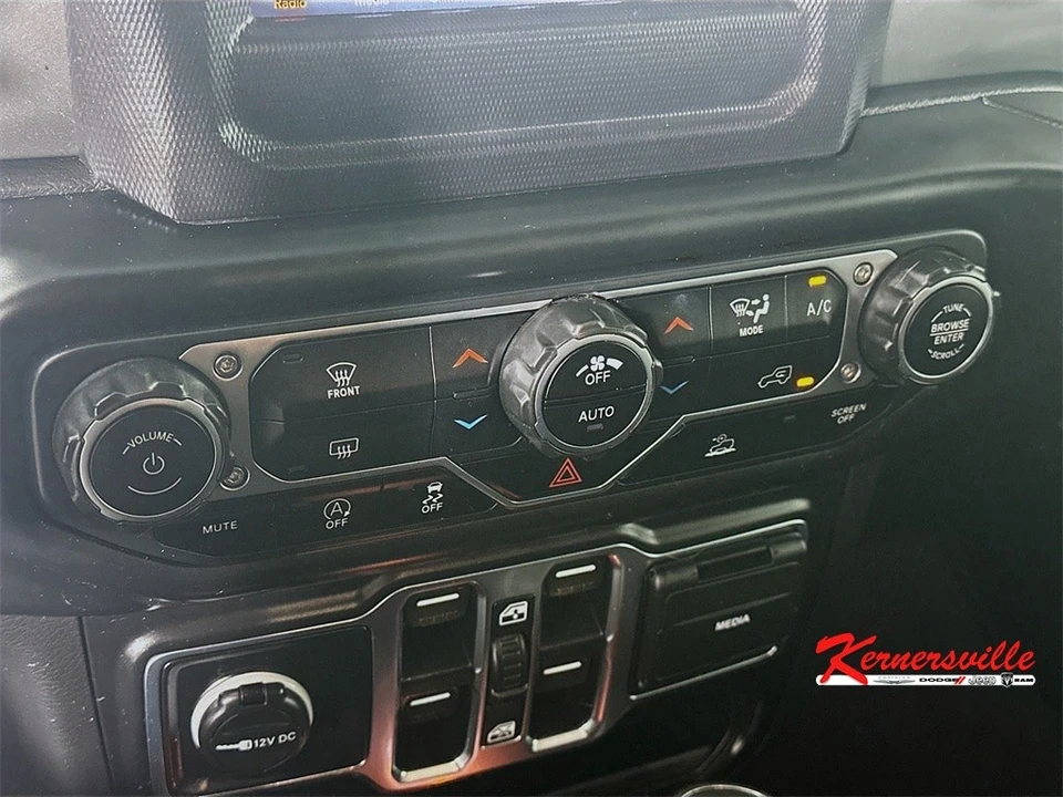 2021 Jeep JL Wrangler - Image 18 of 21