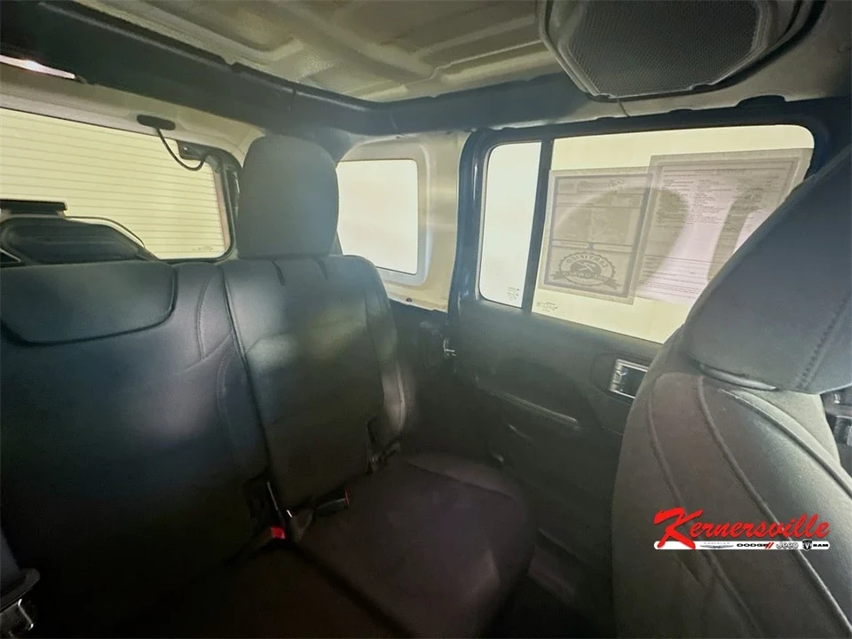 2021 Jeep JL Wrangler - Image 14 of 21