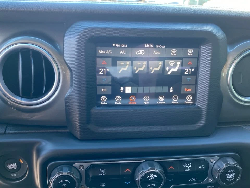 2021 Jeep JL Wrangler - Image 15 of 20