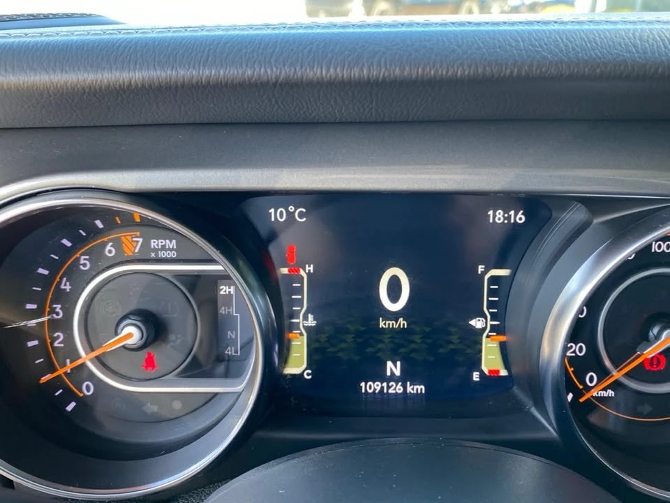 2021 Jeep JL Wrangler - Image 14 of 20