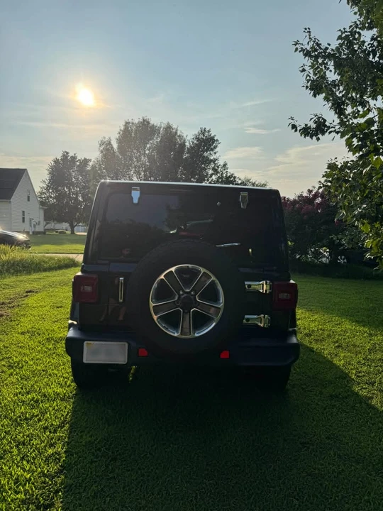 2021 Jeep JL Wrangler - Image 20 of 20