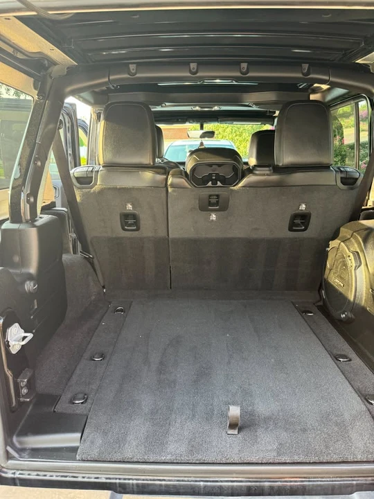 2021 Jeep JL Wrangler - Image 12 of 20