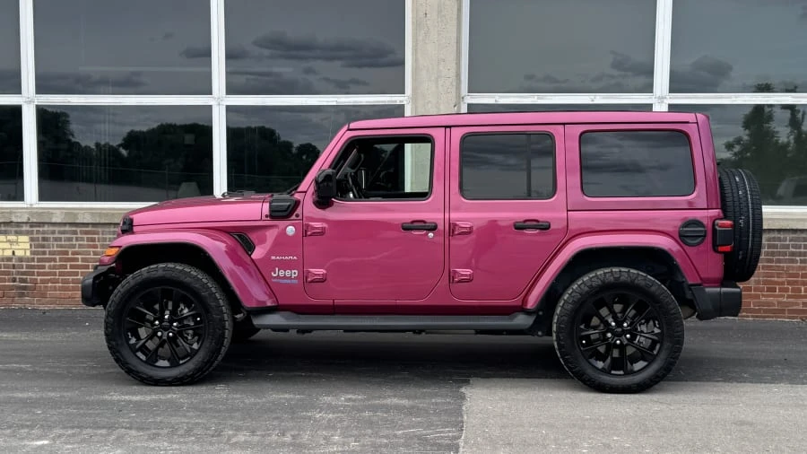 2021 Jeep JL Wrangler - Image 2 of 11