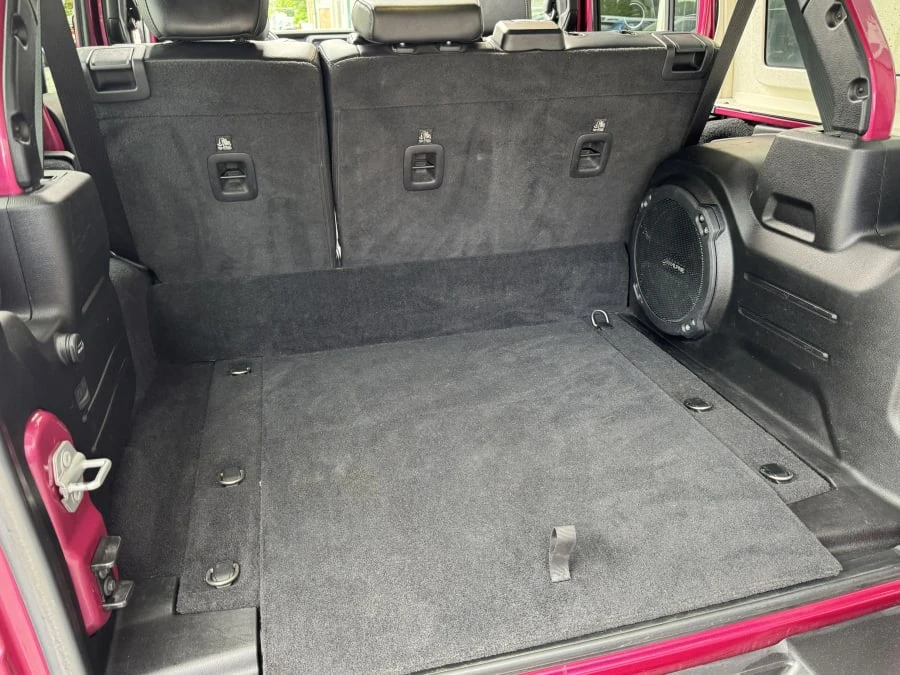 2021 Jeep JL Wrangler - Image 9 of 11