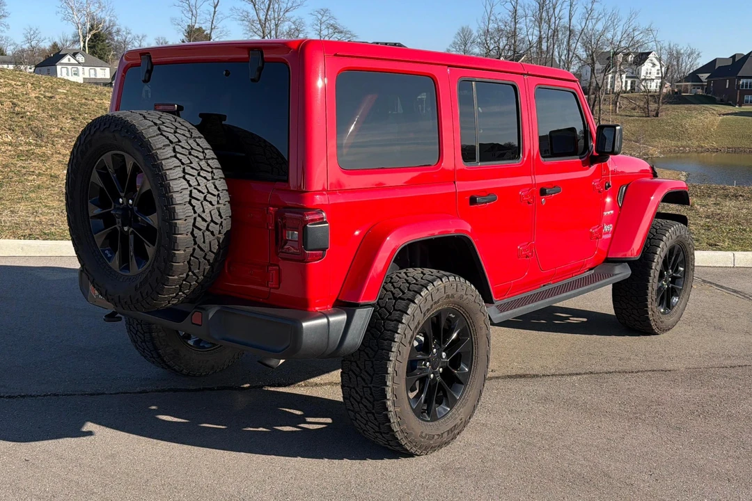 2021 Jeep JL Wrangler - Image 4 of 31