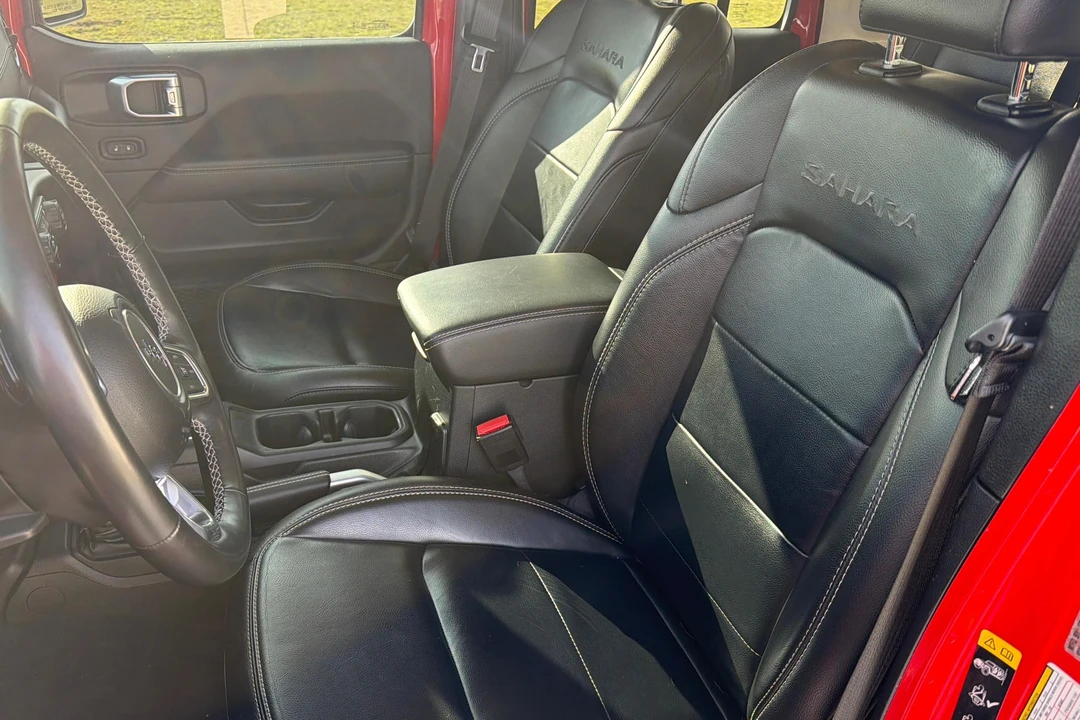 2021 Jeep JL Wrangler - Image 17 of 31