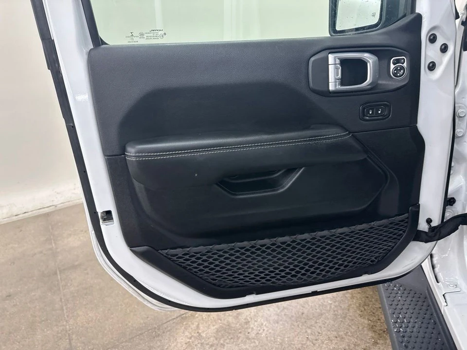 2021 Jeep JL Wrangler - Image 31 of 31