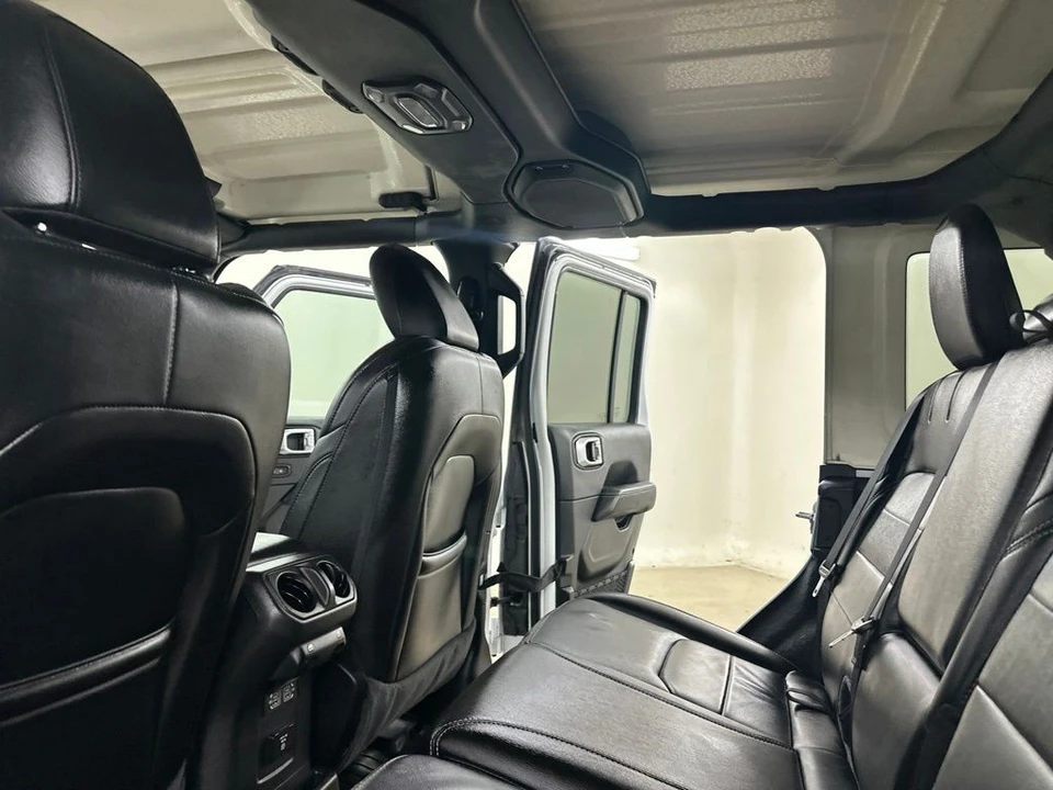 2021 Jeep JL Wrangler - Image 27 of 31