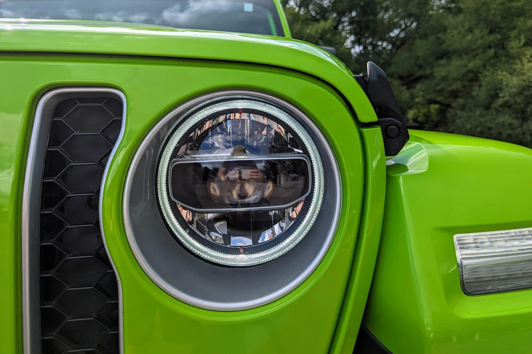 2021 Jeep JL Wrangler - Image 21 of 31