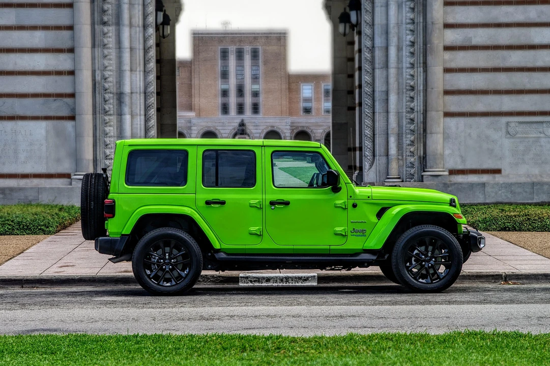 2021 Jeep JL Wrangler - Image 17 of 31