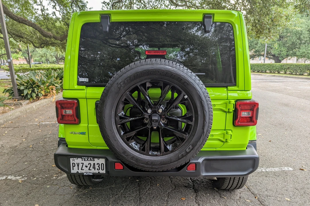 2021 Jeep JL Wrangler - Image 14 of 31
