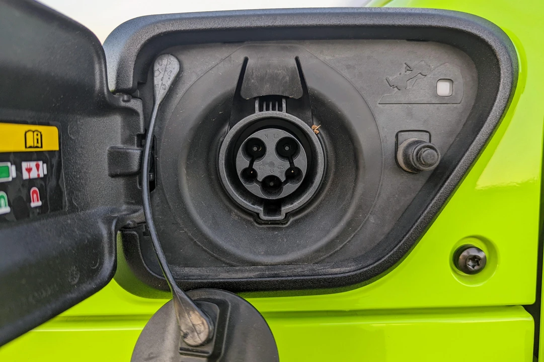 2021 Jeep JL Wrangler - Image 25 of 31
