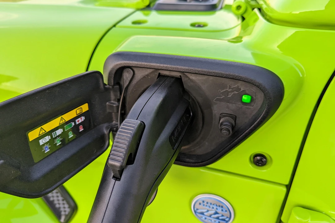 2021 Jeep JL Wrangler - Image 26 of 31