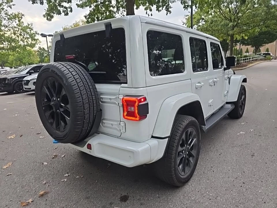 2021 Jeep JL Wrangler - Image 8 of 17