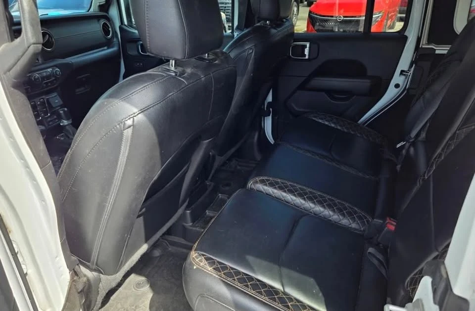 2021 Jeep JL Wrangler - Image 9 of 12