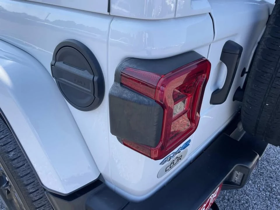 2021 Jeep JL Wrangler - Image 16 of 20