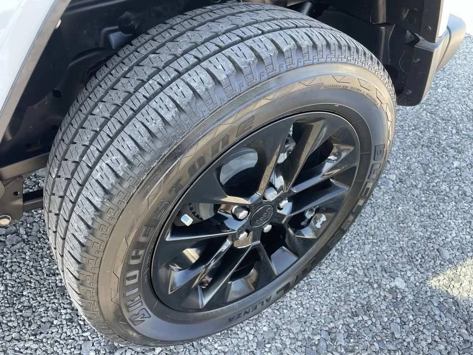 2021 Jeep JL Wrangler - Image 14 of 20