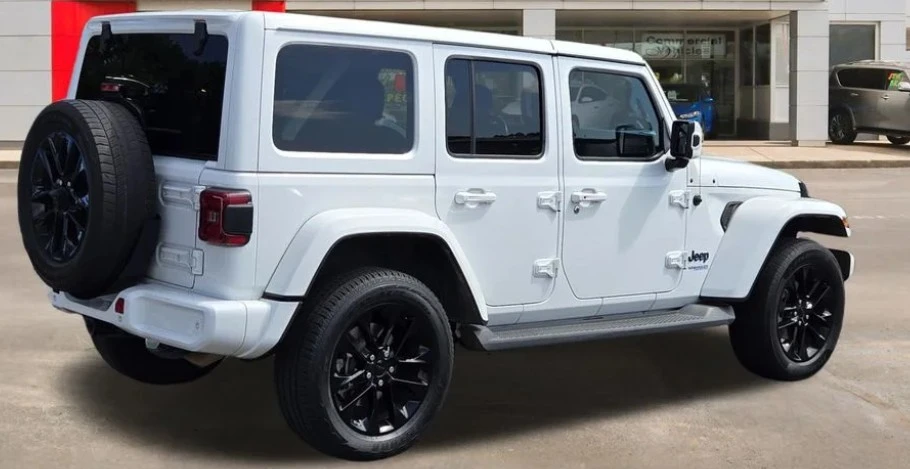 2021 Jeep JL Wrangler - Image 4 of 12