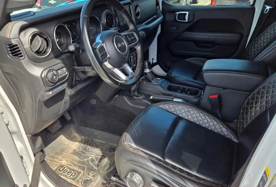 2021 Jeep JL Wrangler - Image 11 of 12