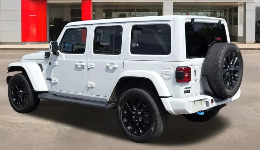 2021 Jeep JL Wrangler - Image 6 of 12