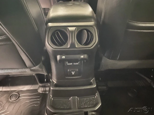 2021 Jeep JL Wrangler - Image 15 of 20
