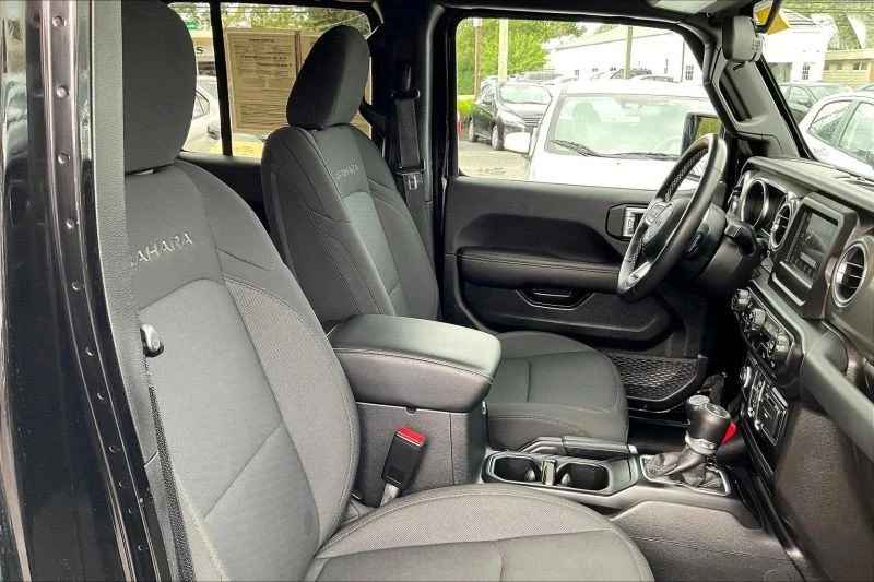 2021 Jeep JL Wrangler - Image 7 of 12