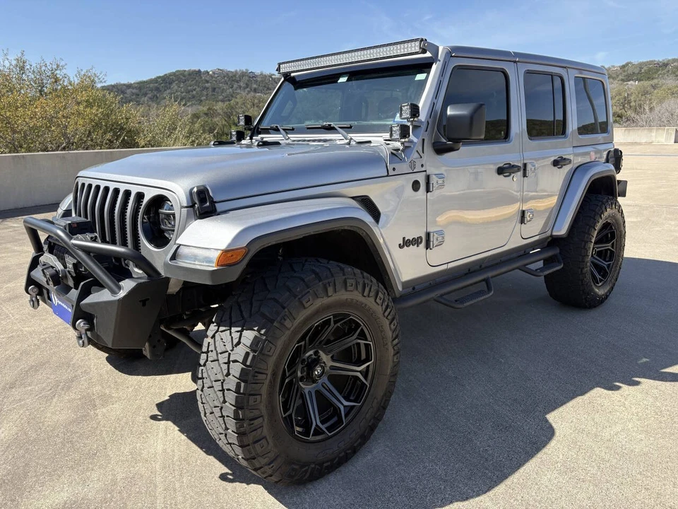2021 Jeep JL Wrangler - Image 10 of 21