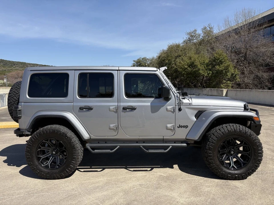 2021 Jeep JL Wrangler - Image 4 of 21