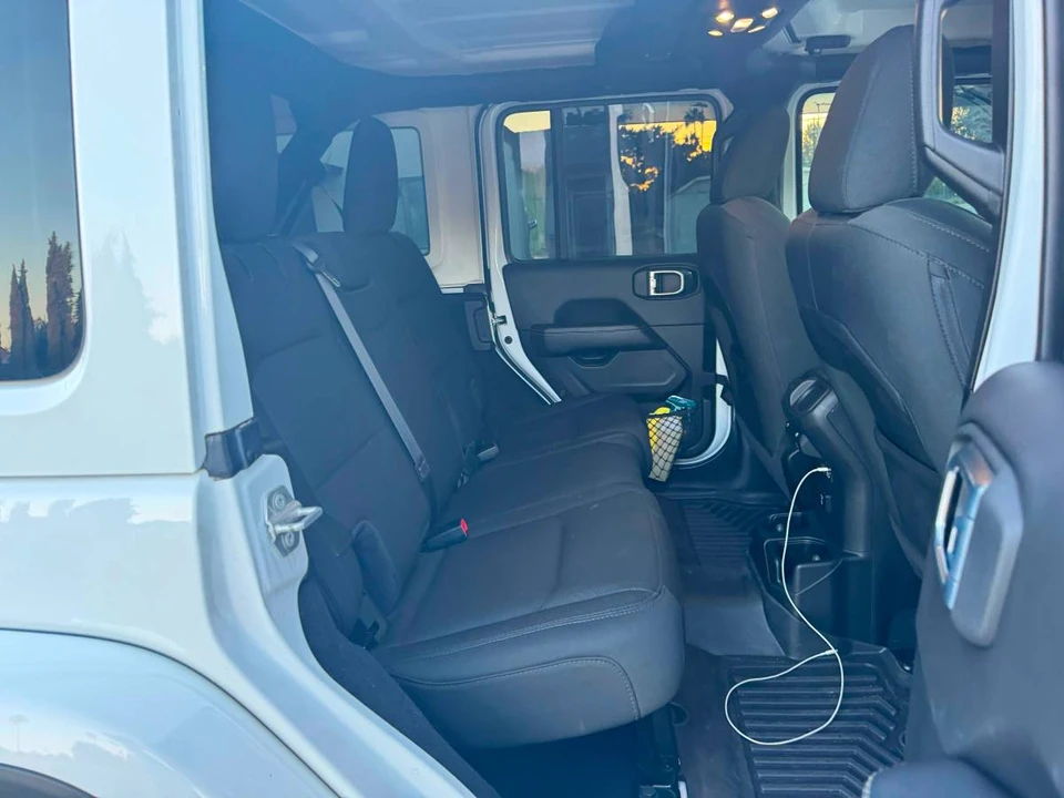 2021 Jeep JL Wrangler - Image 13 of 20