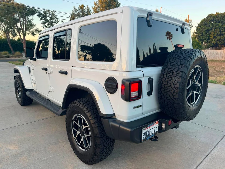 2021 Jeep JL Wrangler - Image 7 of 20