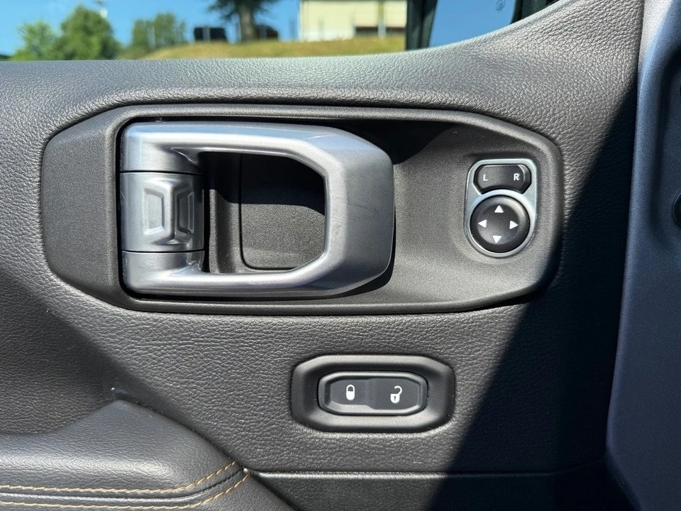 2021 Jeep JL Wrangler - Image 12 of 21