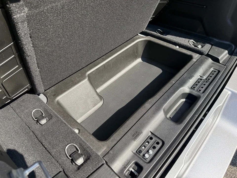 2021 Jeep JL Wrangler - Image 17 of 21