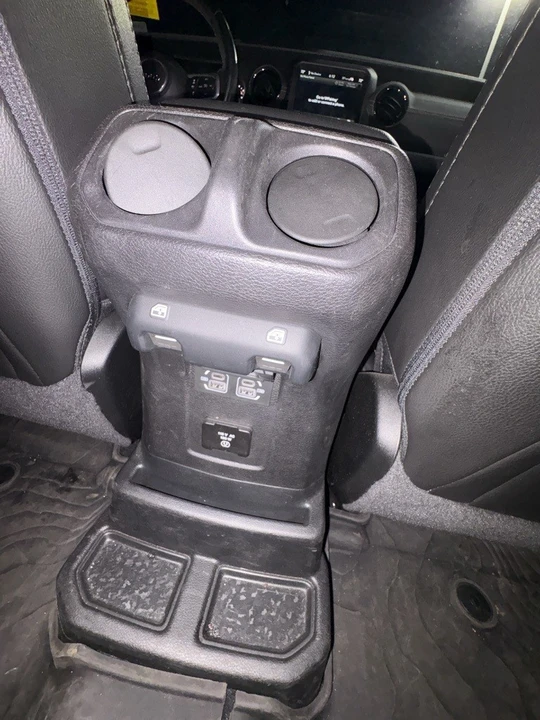 2021 Jeep JL Wrangler - Image 12 of 12
