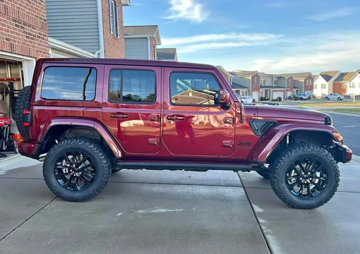 2021 Jeep Wrangler Unlimited Sahara High Altitude 4X4
