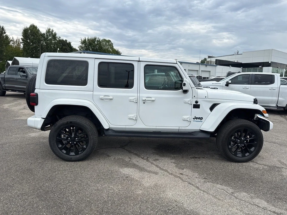 2021 Jeep JL Wrangler - Image 5 of 8