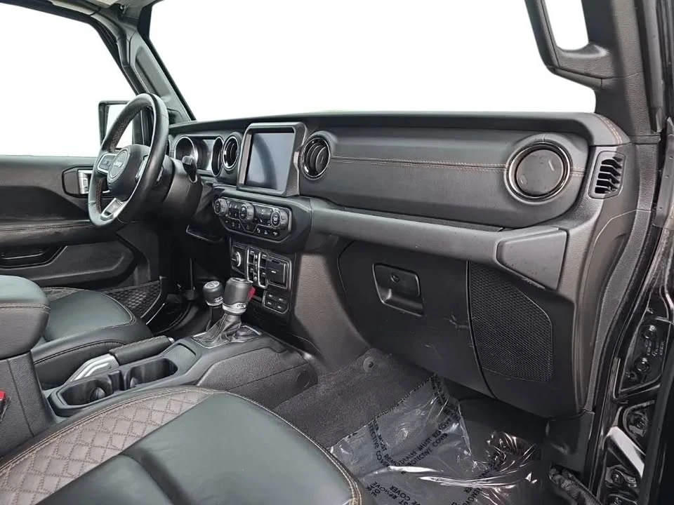 2021 Jeep JL Wrangler - Image 17 of 18