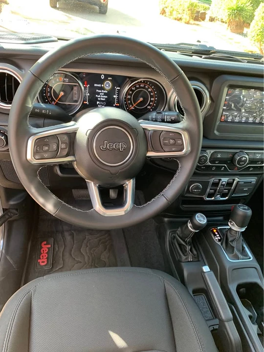 2021 Jeep JL Wrangler - Image 4 of 7