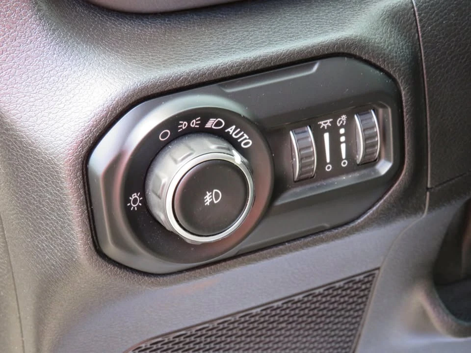 2021 Jeep JL Wrangler - Image 6 of 20
