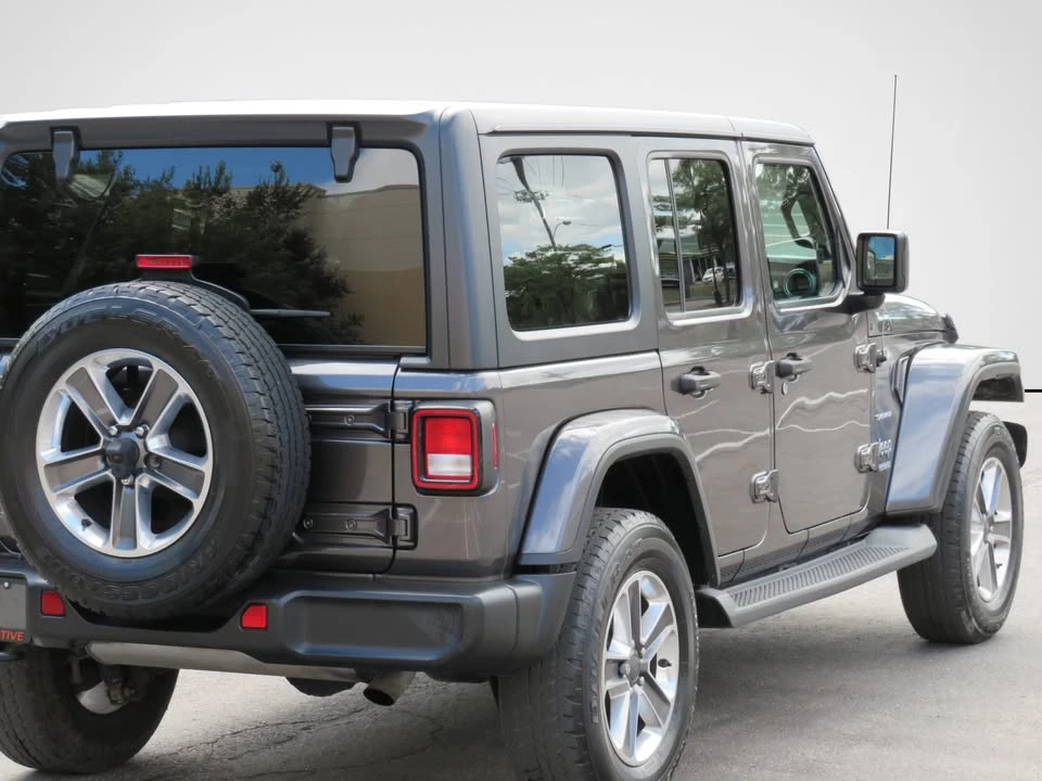 2021 Jeep JL Wrangler - Image 19 of 20