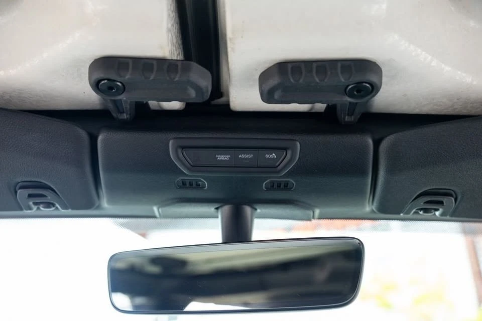 2021 Jeep JL Wrangler - Image 15 of 18