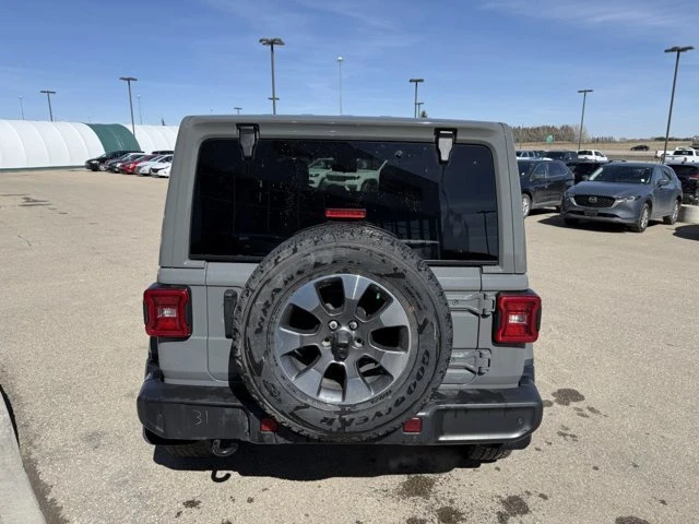 2021 Jeep JL Wrangler - Image 3 of 15
