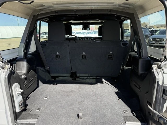 2021 Jeep JL Wrangler - Image 10 of 15