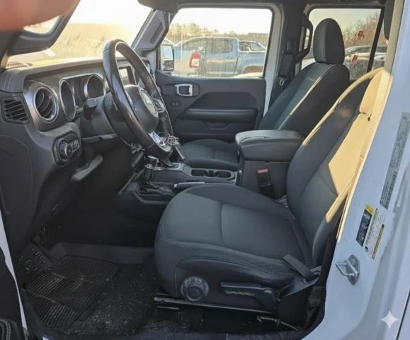 2021 Jeep JL Wrangler - Image 4 of 5