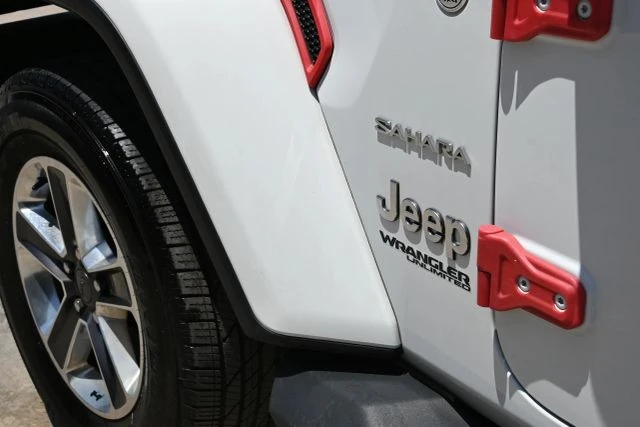 2021 Jeep JL Wrangler - Image 9 of 22